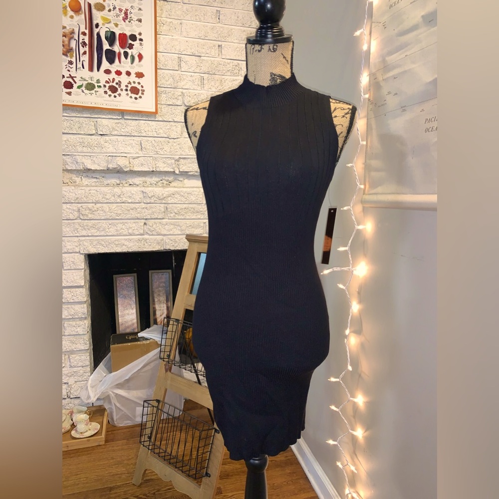 Black bodycon dress - Picture 5 of 12